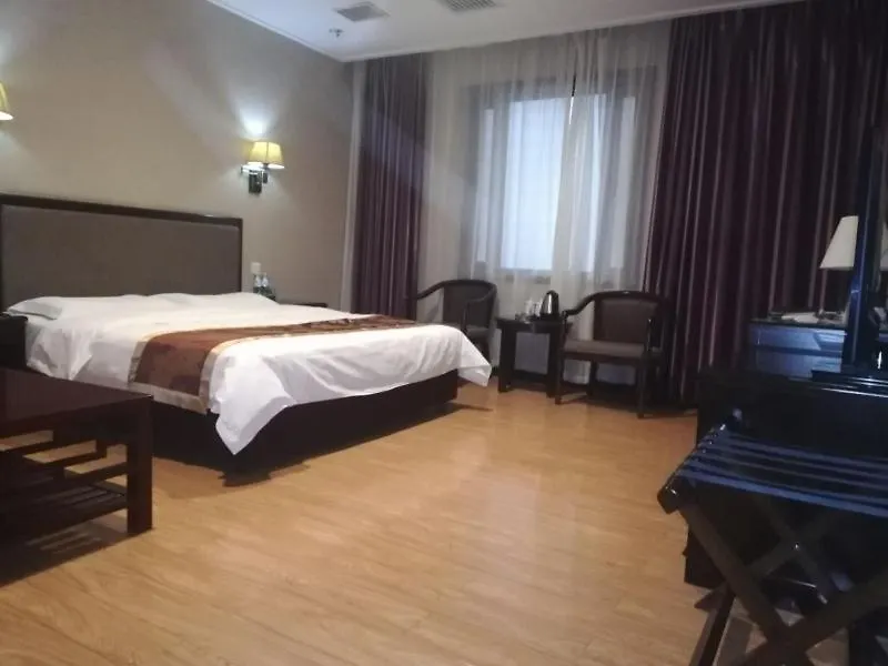 Greentree Alliance Zhengzhou Railway Station West Square Hotel