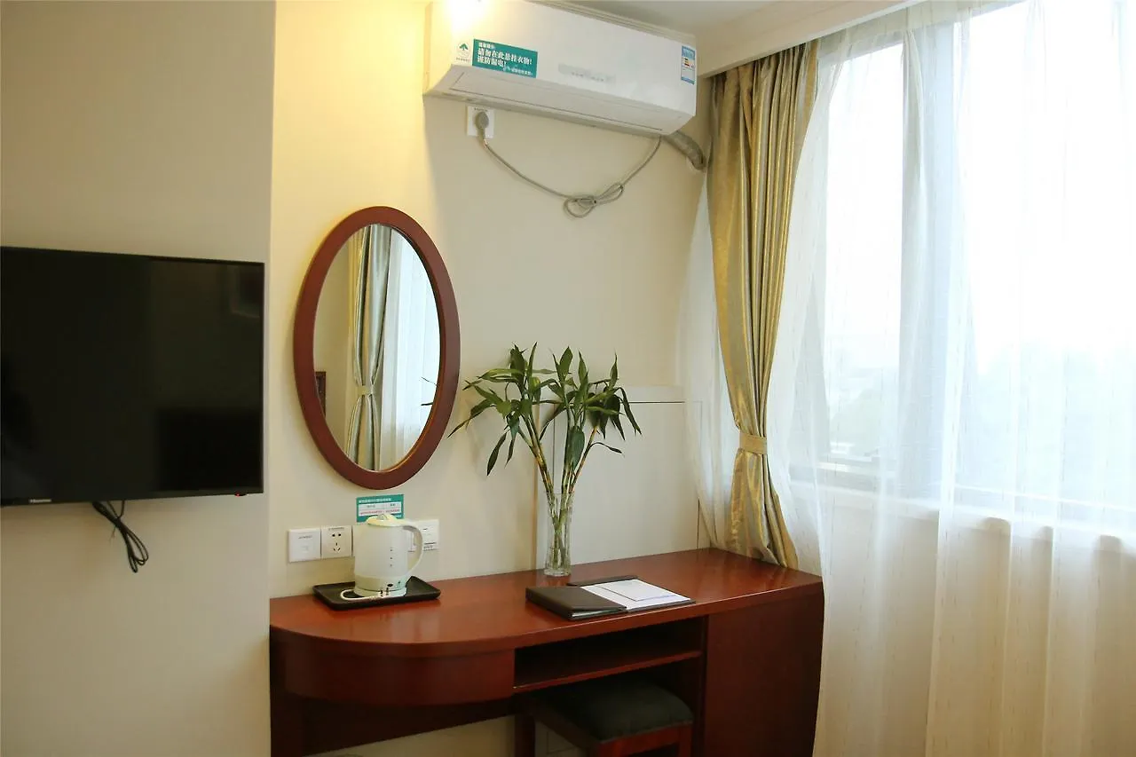 Greentree Alliance Zhengzhou Railway Station West Square Hotel