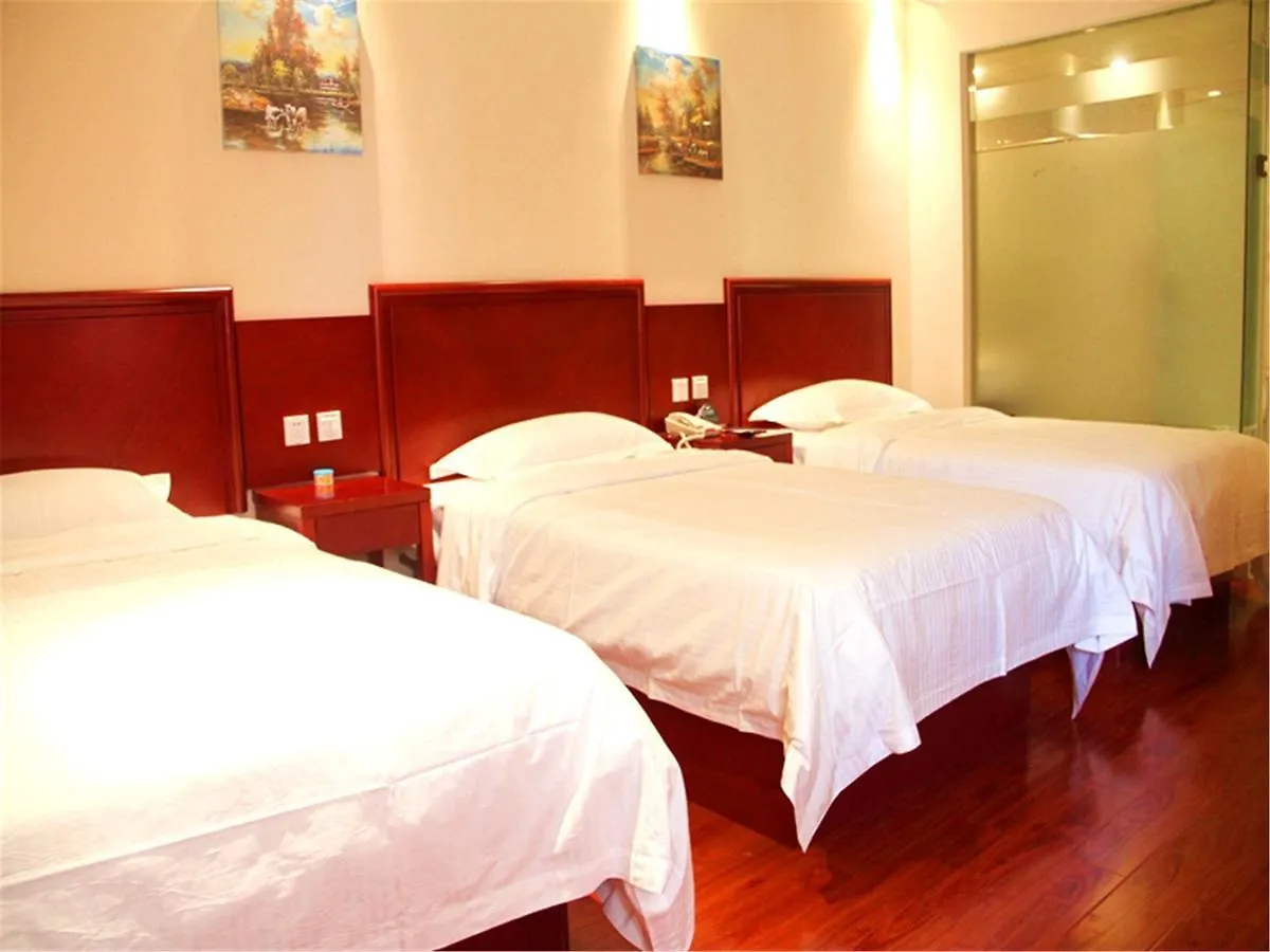 Greentree Alliance Zhengzhou Railway Station West Square Hotel