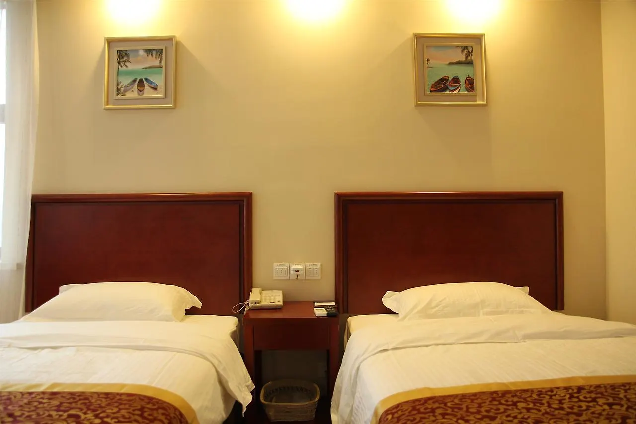 Greentree Alliance Zhengzhou Railway Station West Square Hotel