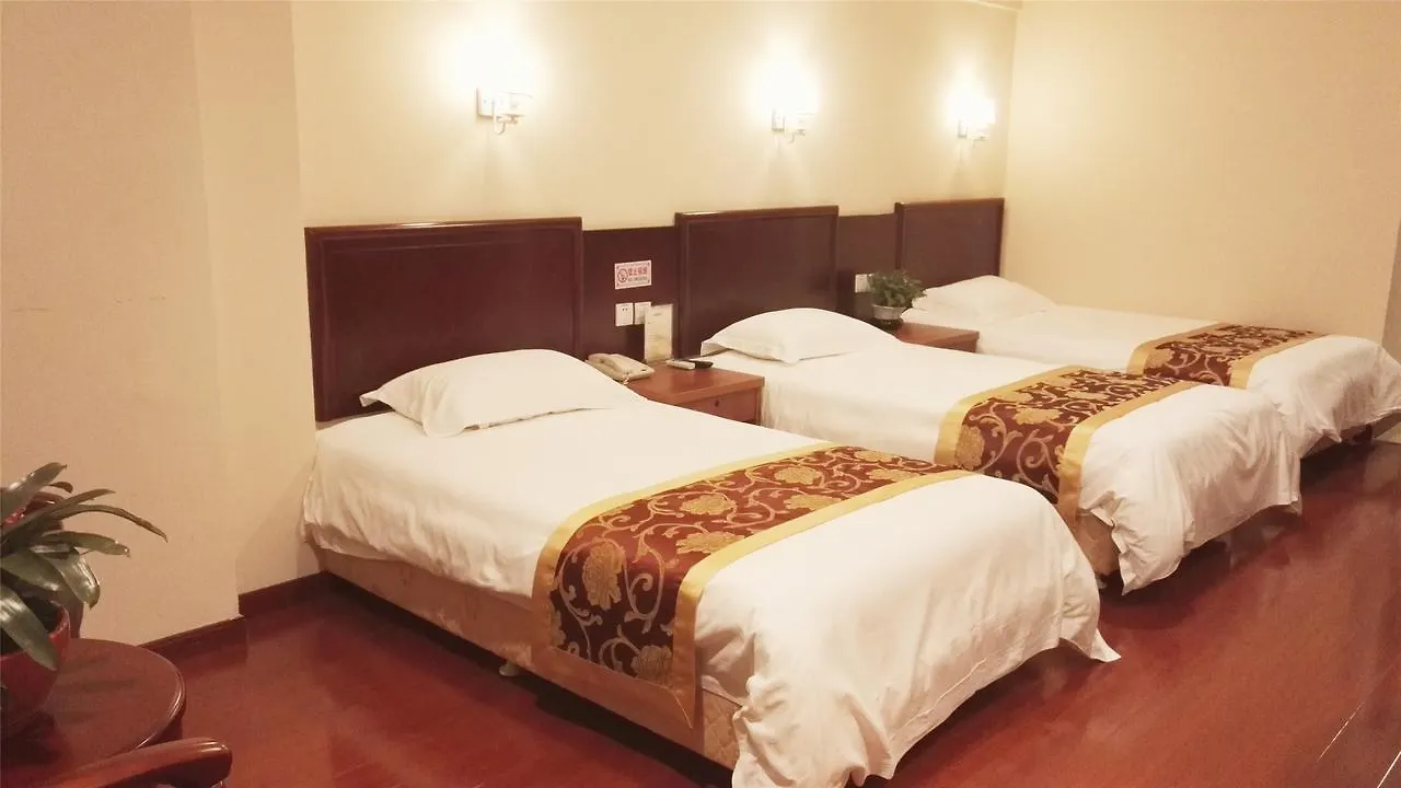 Greentree Alliance Zhengzhou Railway Station West Square Hotel